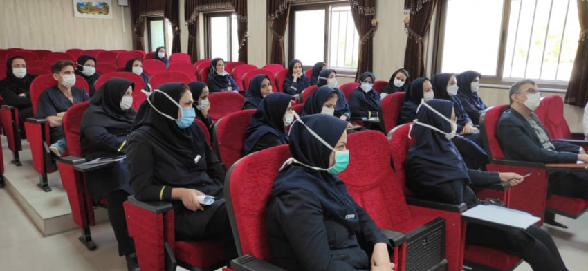 جلسه مدیر، رئیس حراست، مدیر مالی، مدیر دفتر پرستاری با سرپرستاران بخش های درمانی مرکز