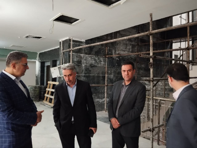 بازدید معاونت توسعه منابع و مدیریت دانشگاه و مدیر مجتمع بیمارستانی امیرالمومنین(ع) از پروژه تخصصی زنان