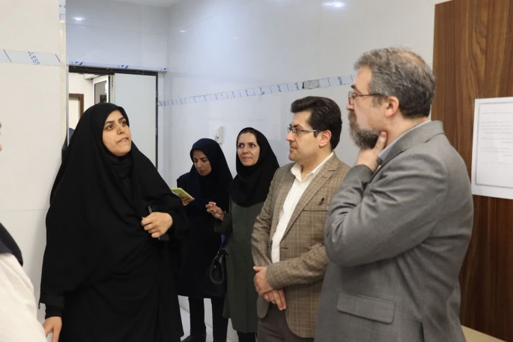 بررسی برنامه آموزش دستیاری و بازدید از بخش گوش، حلق و بینی بیمارستان امیرکبیر توسط هیئت ارزیاب وزارت بهداشت